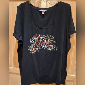 Cacique "Fierce" Tee 26/28 EUC